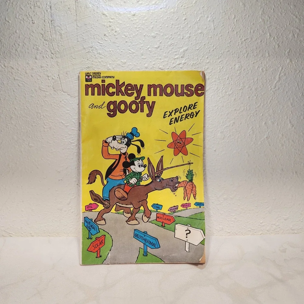 Mickey Mouse & Goofy Explore Energy Comic Disney 1976 Educational Media Color